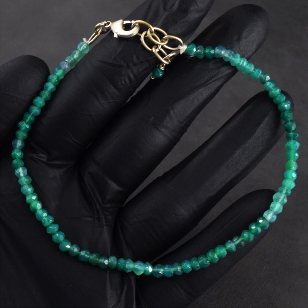 Natural Green Onyx Faceted Beads Bracelet 8”-10” • 26cwt • Exclusive Collection - Picture 5 of 7